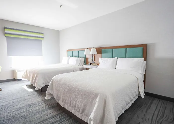 Hampton Inn & Suites Bay City